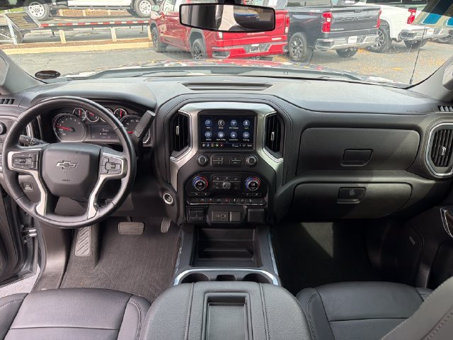 Used 2021 Chevrolet Silverado 1500 LT Trail Boss w/ Convenience Package II AWD/4WD image 12