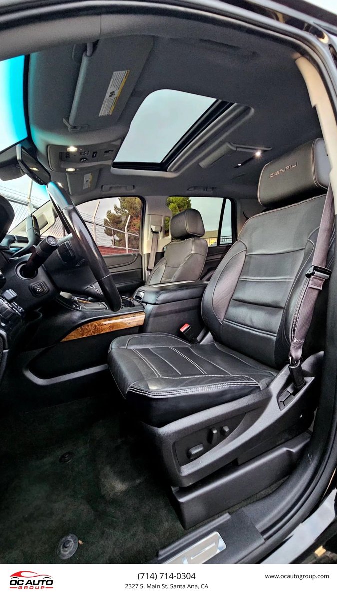 Used 2015 GMC Yukon Denali w/ Open Road Package RWD image 34