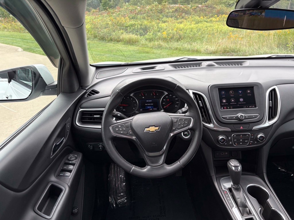 Used 2020 Chevrolet Equinox LT FWD image 42