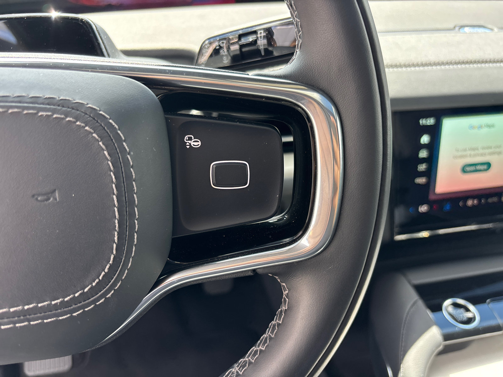 New 2026 Lincoln Navigator L Reserve w/ Jet Appearance Package AWD/4WD image 17