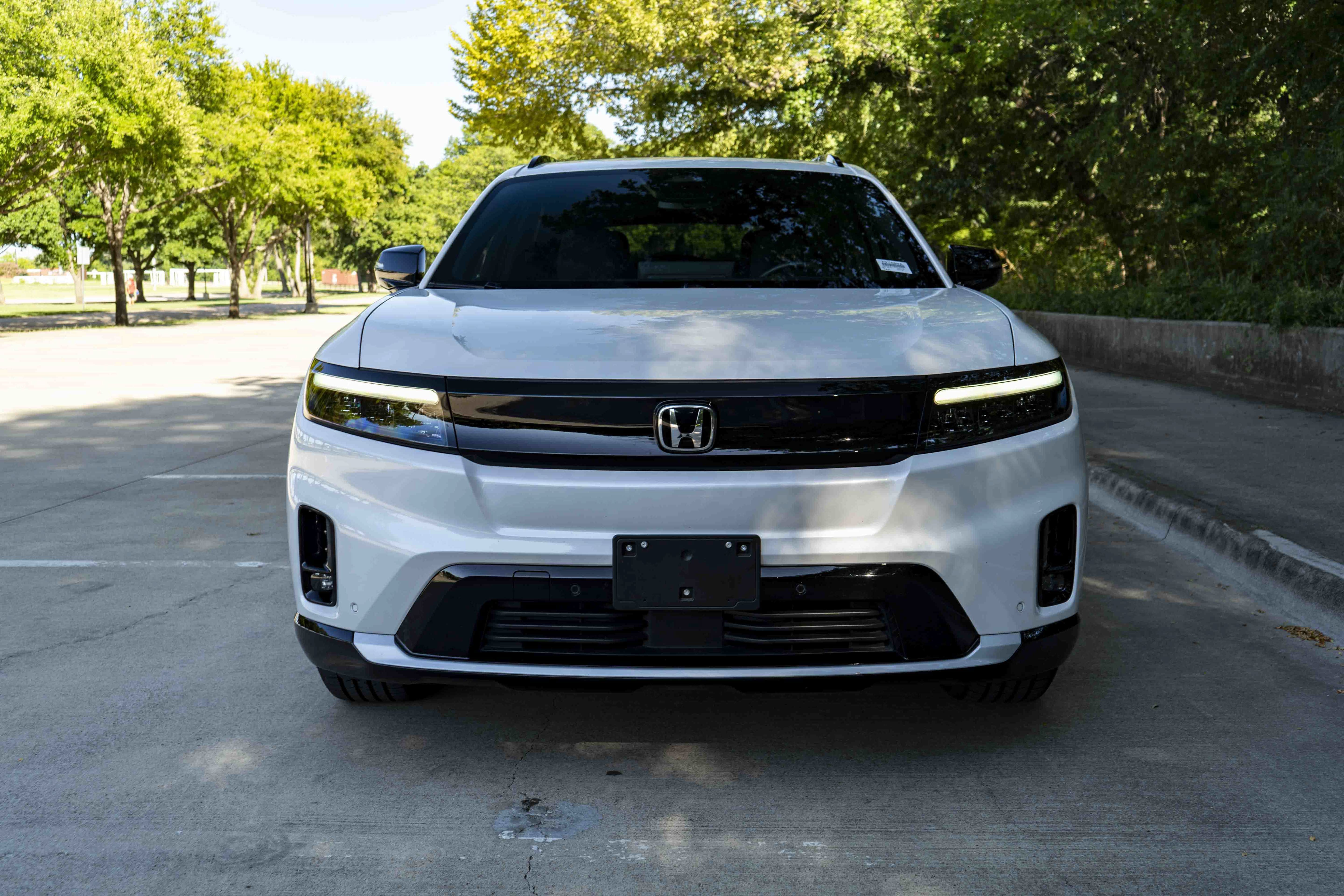 Used 2024 Honda Prologue Touring image 3