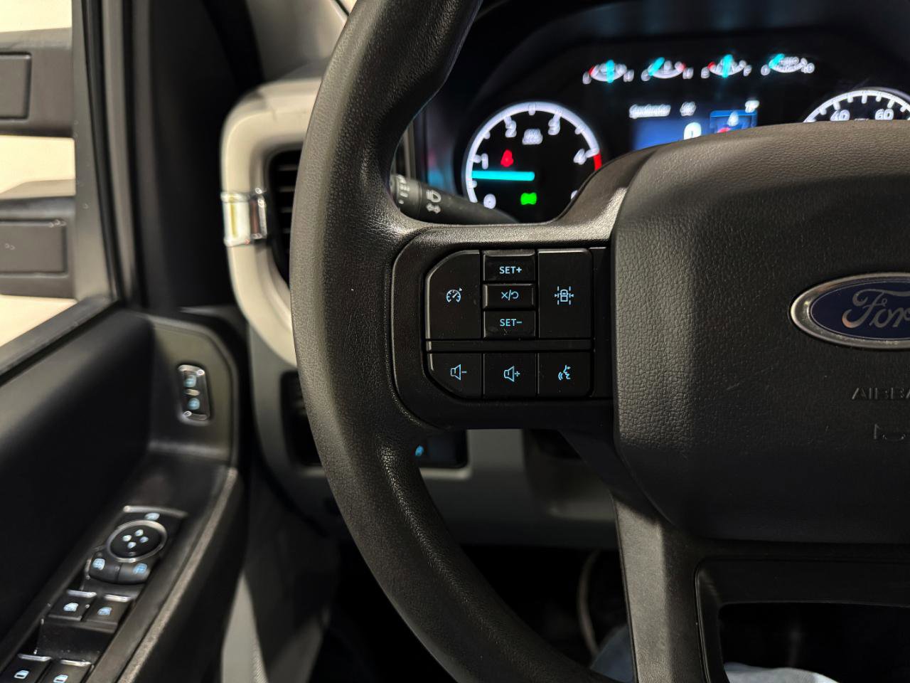 Used 2023 Ford F450 XL AWD/4WD image 21