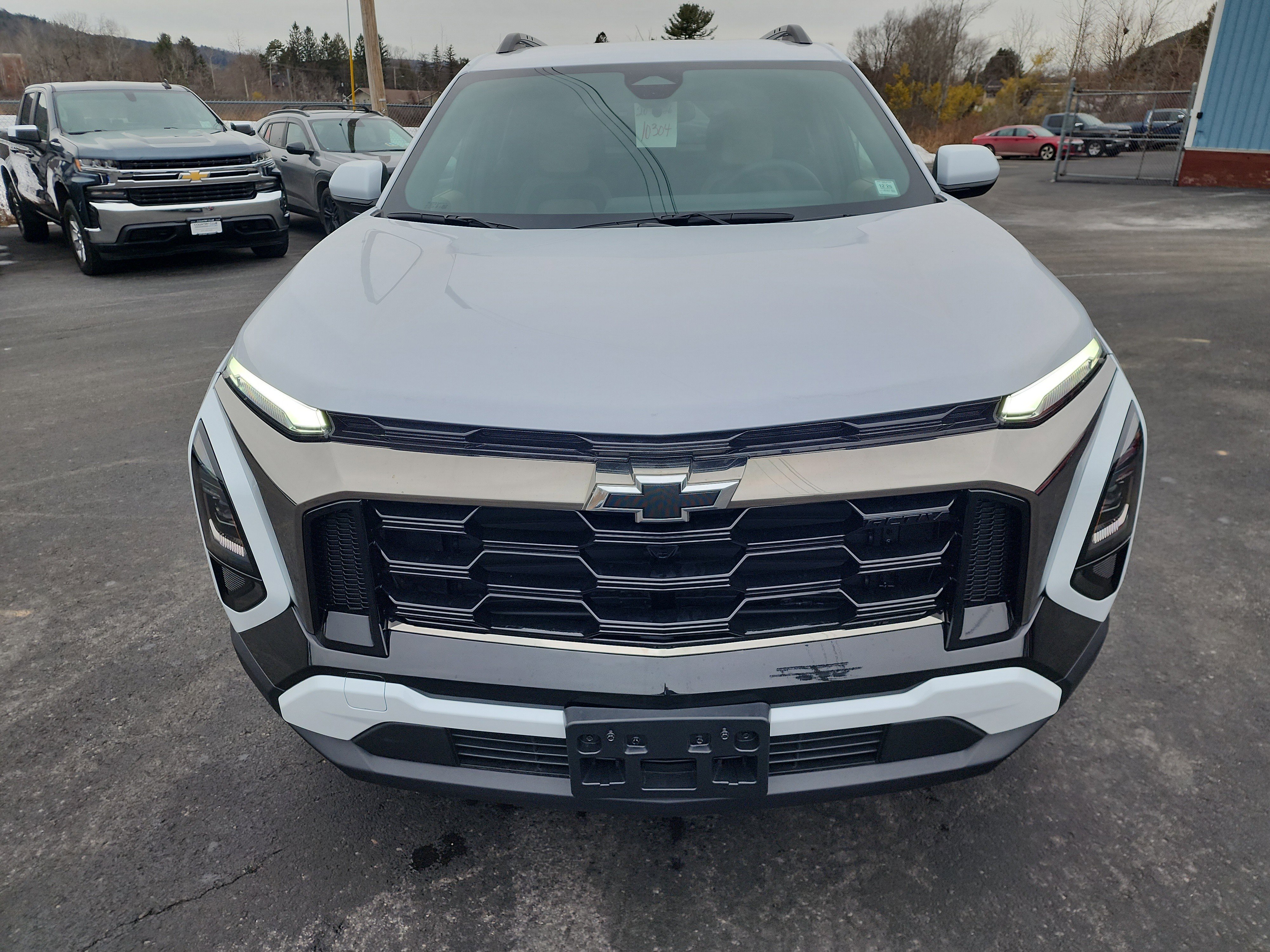 New 2026 Chevrolet Equinox ACTIV w/ Convenience Package III image 3