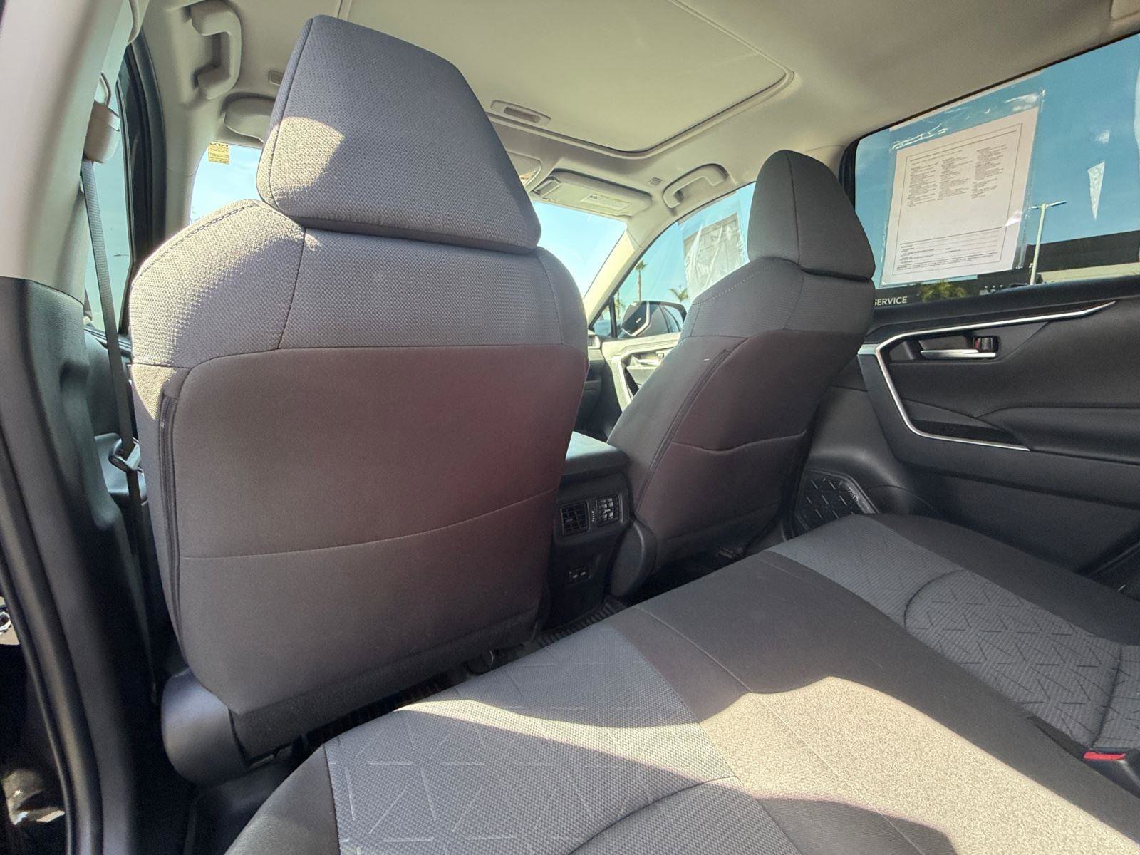 Used 2025 Toyota RAV4 XLE w/ Convenience Package AWD/4WD image 27