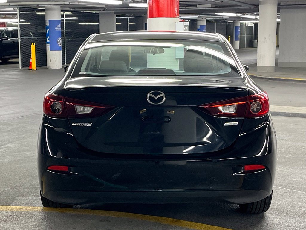 Used 2014 MAZDA MAZDA3 i Touring FWD image 29