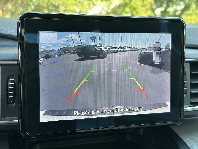 Used 2020 Ford Explorer XLT w/ Equipment Group 202A AWD/4WD image 33