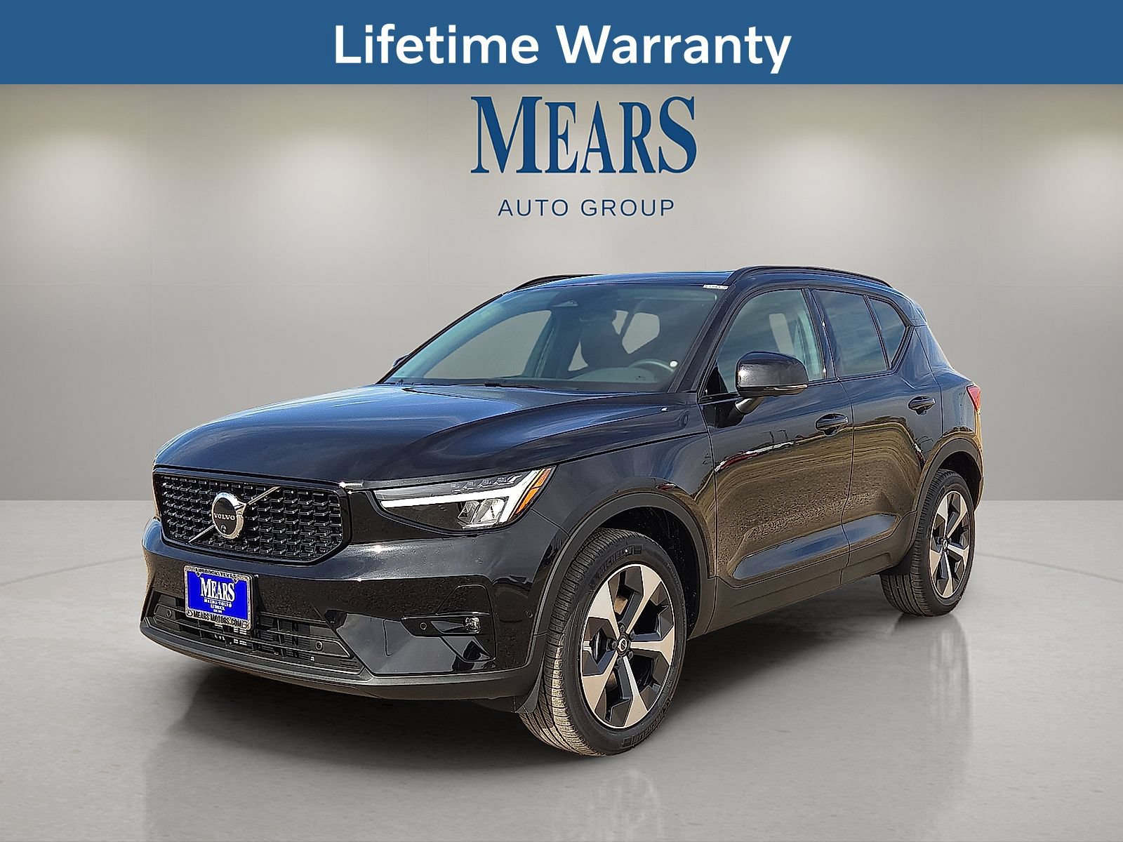 New 2026 Volvo XC40 B4 Plus w/ Protection Package Premier FWD image 1
