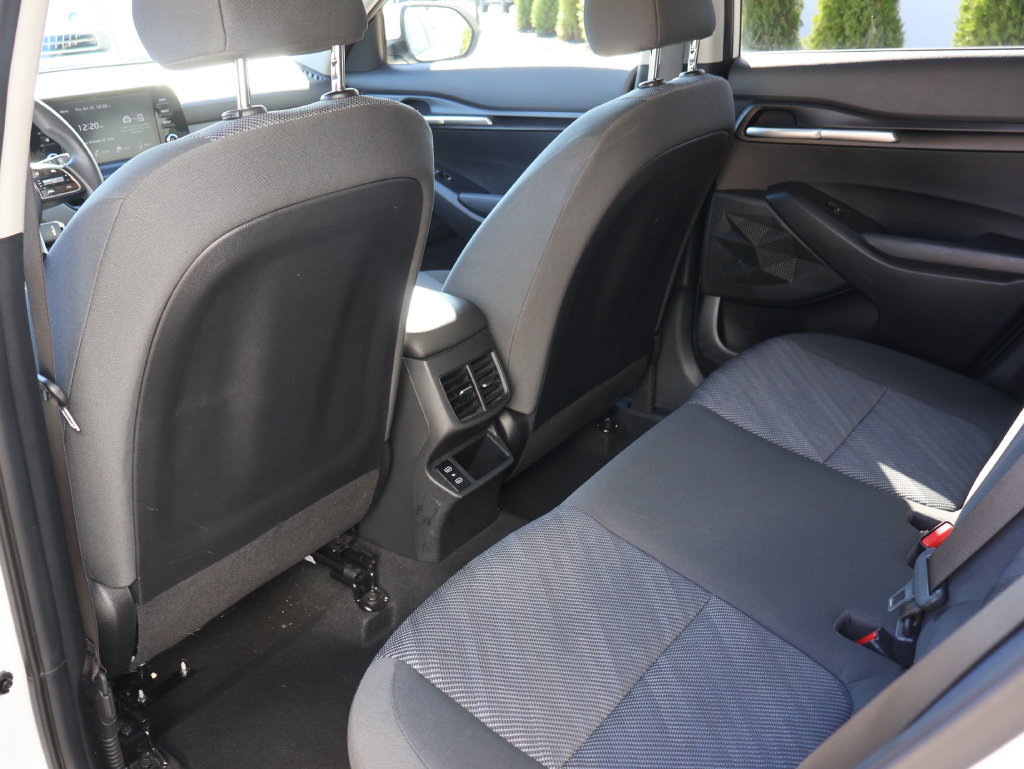 Used 2026 Kia Seltos LX AWD/4WD image 9