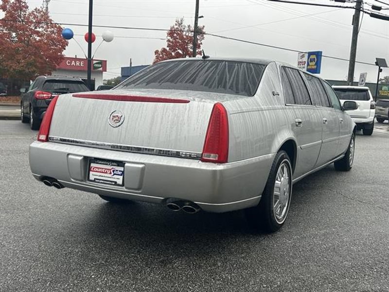 Used 2008 Cadillac DTS Limousine FWD image 6