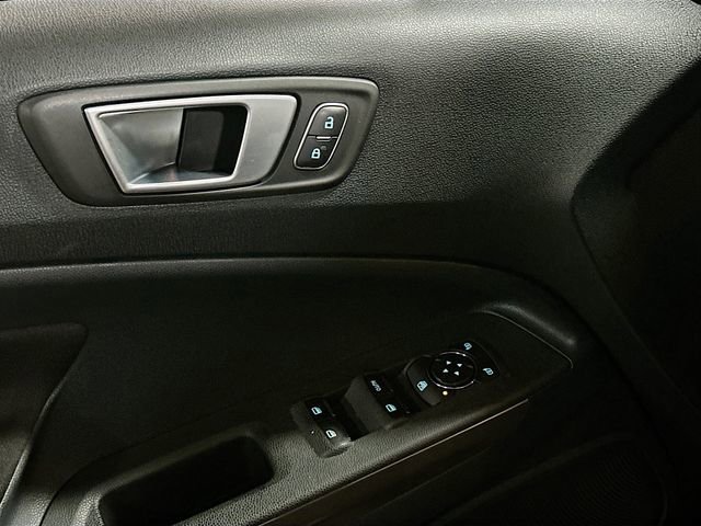 Used 2019 Ford EcoSport SE image 17