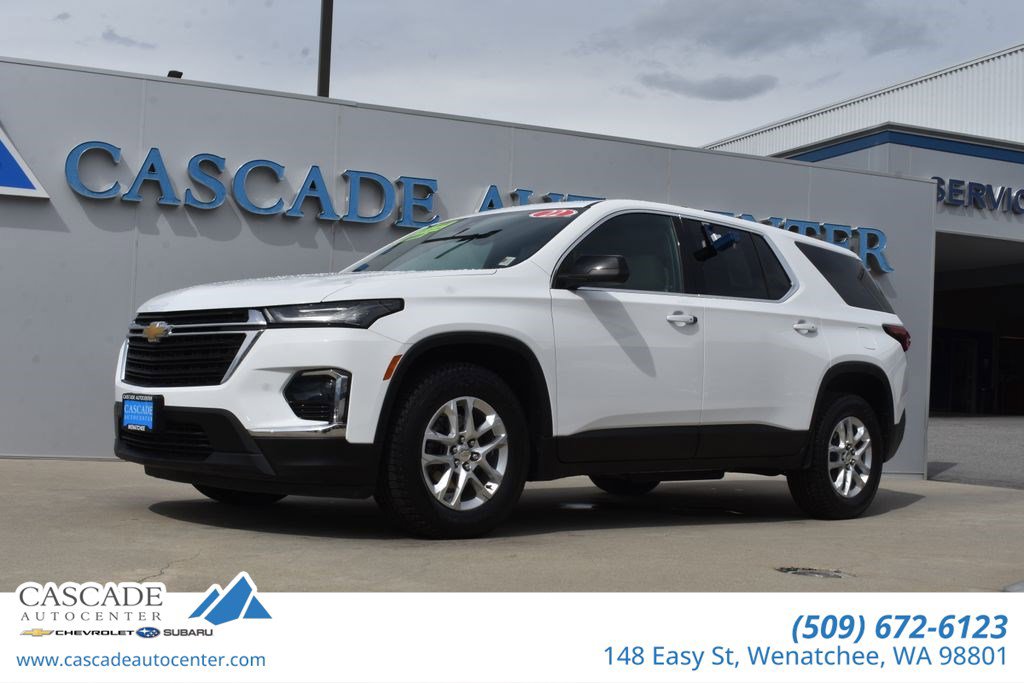 Used 2022 Chevrolet Traverse LS AWD/4WD image 1