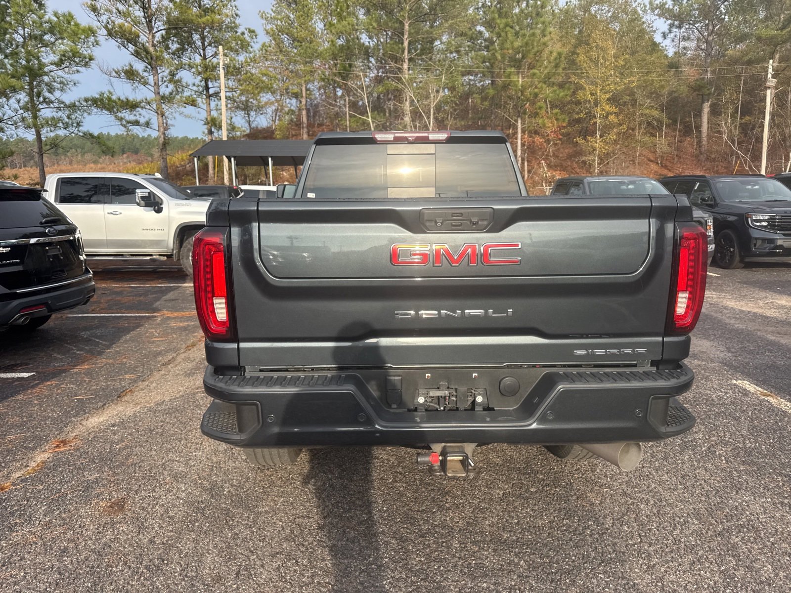 Used 2022 GMC Sierra 2500 Denali image 6