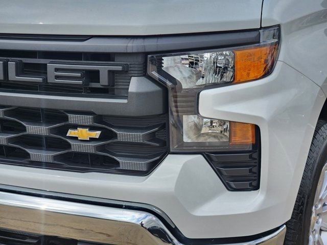 Used 2025 Chevrolet Silverado 1500 W/T image 16