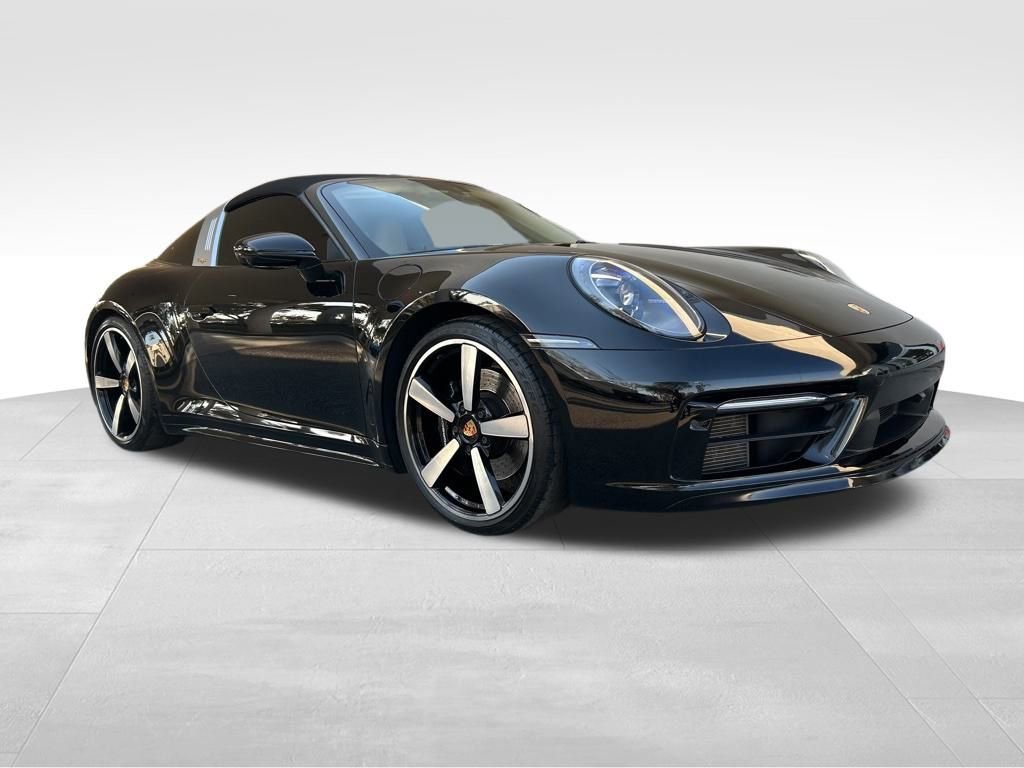 Used 2021 Porsche 911 Targa 4S Heritage Design AWD/4WD image 4