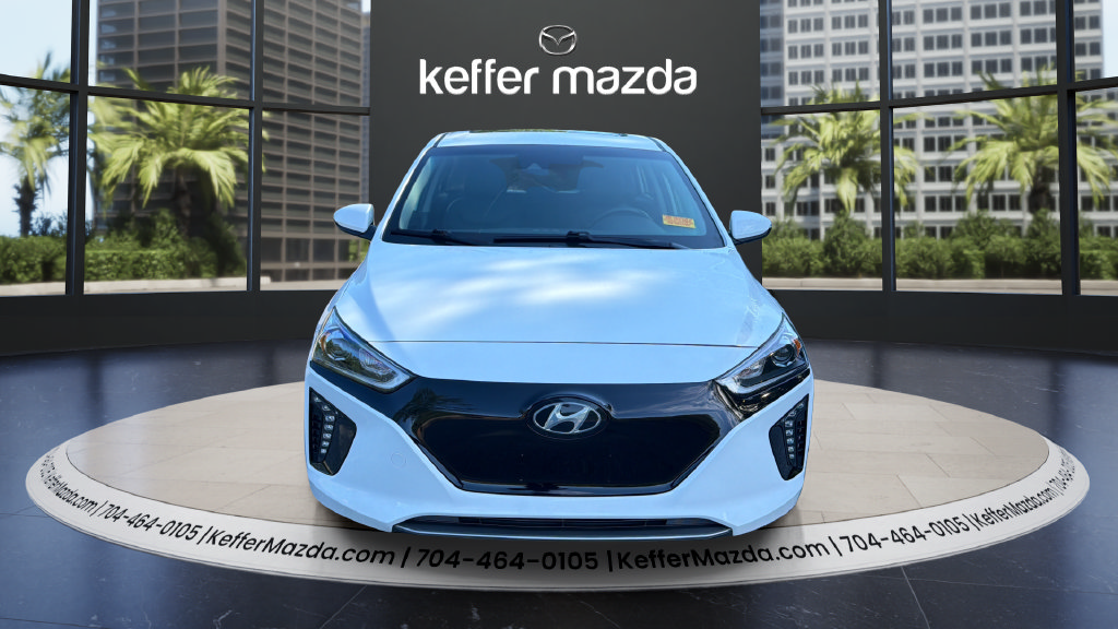 Used 2019 Hyundai Ioniq Limited FWD image 2