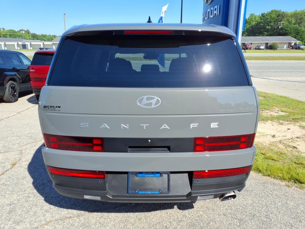 New 2025 Hyundai Santa Fe SE image 4