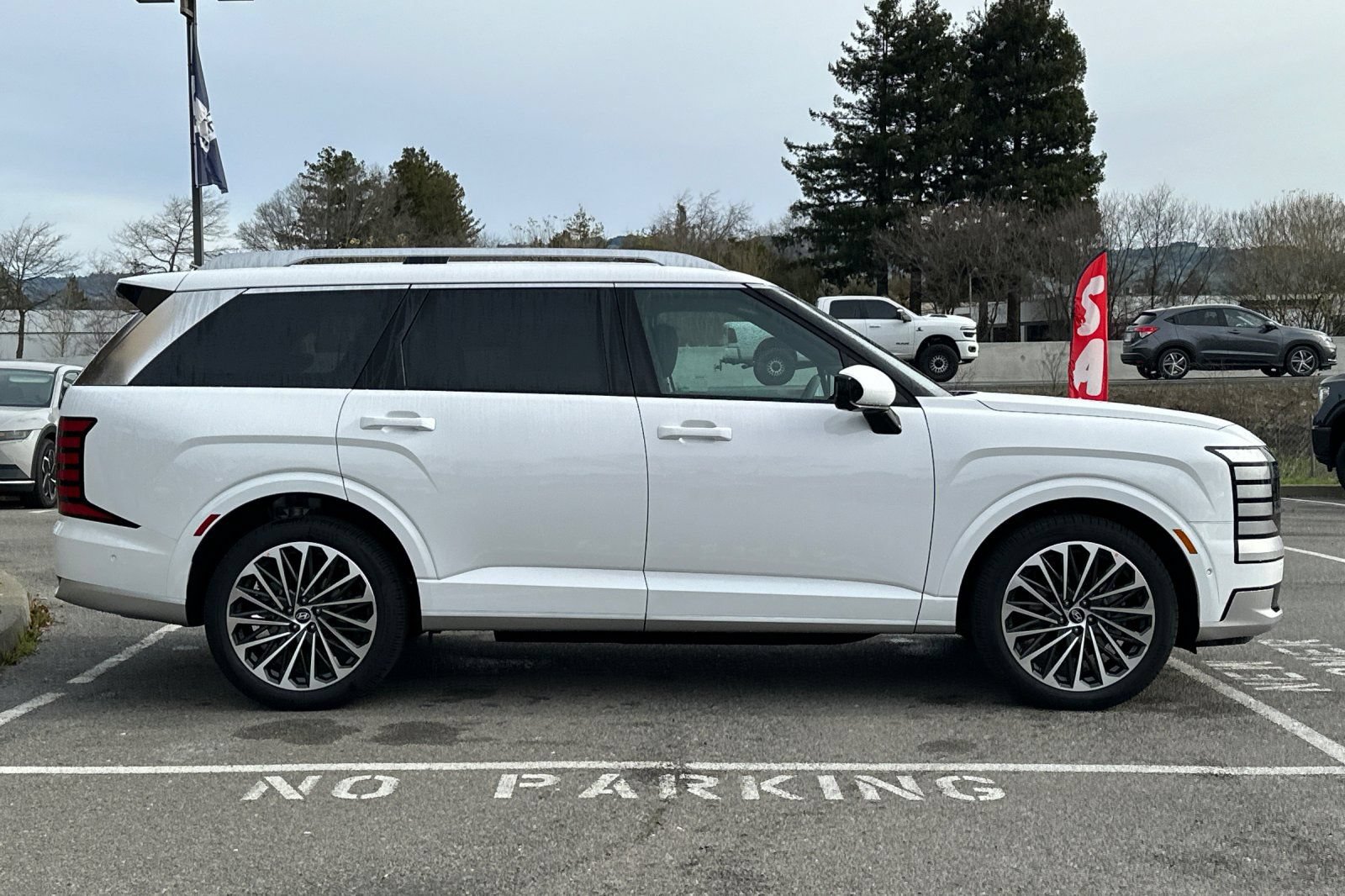 New 2026 Hyundai Palisade Calligraphy AWD/4WD image 3
