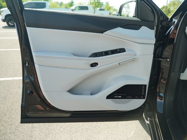 New 2026 Jeep Cherokee Limited AWD/4WD image 12