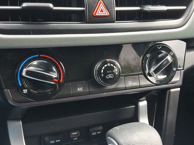 Certified 2024 Kia Seltos LX AWD/4WD image 17