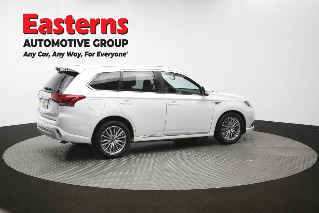 Used 2020 Mitsubishi Outlander SEL AWD/4WD image 42