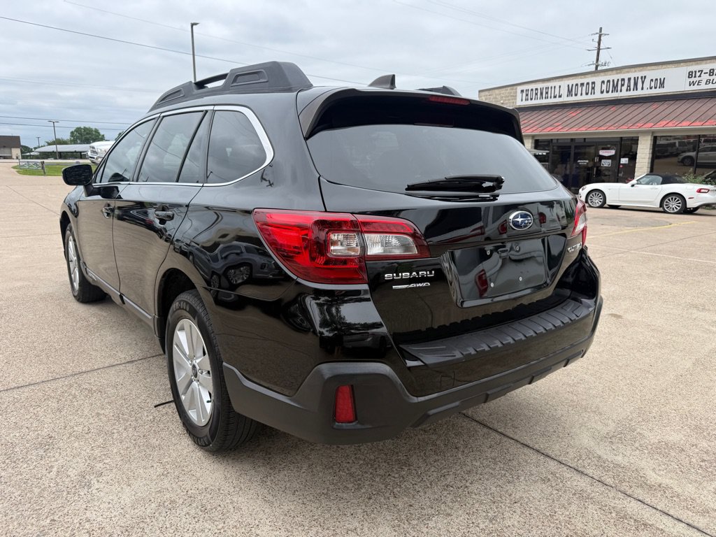 Used 2019 Subaru Outback 2.5i Premium AWD/4WD image 5