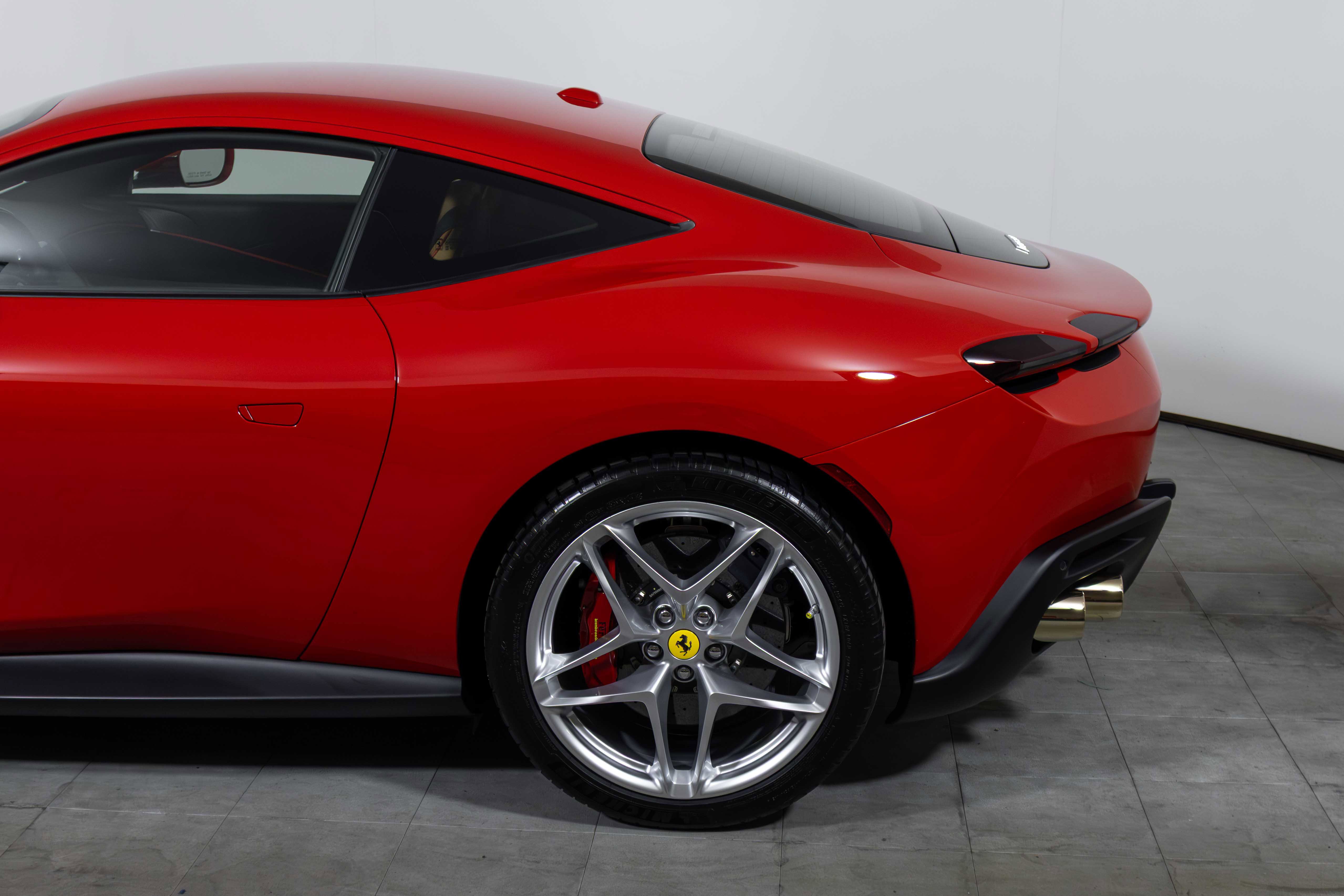 Certified 2023 Ferrari Roma image 14