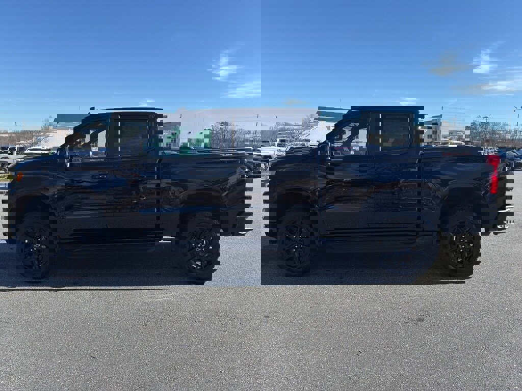 New 2026 Chevrolet Silverado 1500 LT Trail Boss w/ Convenience Package II image 3