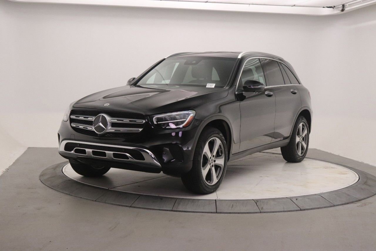 Certified 2022 Mercedes-Benz GLC 300 image 3