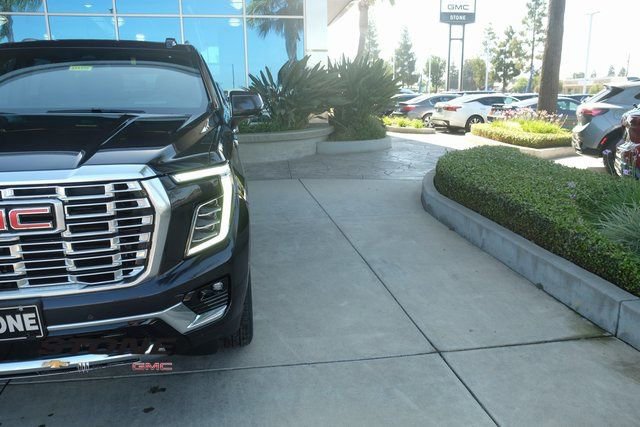 New 2025 GMC Yukon XL Denali w/ Sun & Power Step Package image 34