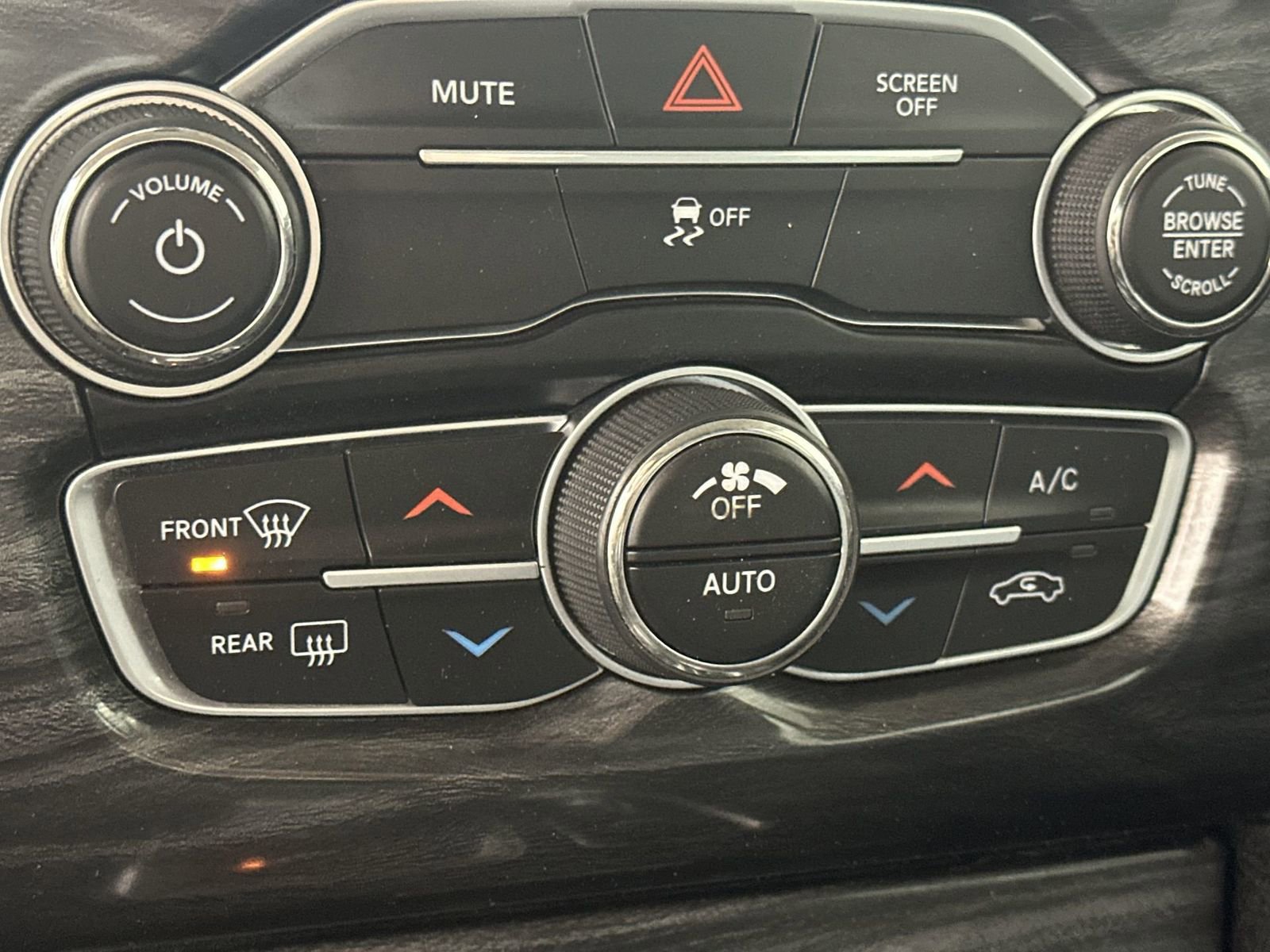 Used 2020 Chrysler 300 Touring w/ Sport Appearance Package image 23