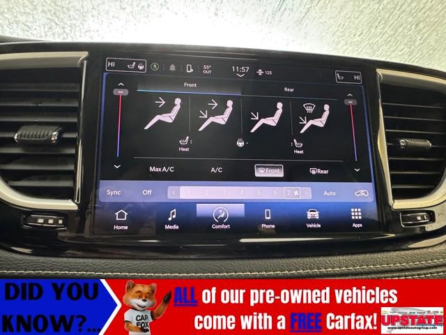 Used 2023 Chrysler Pacifica Touring-L image 10