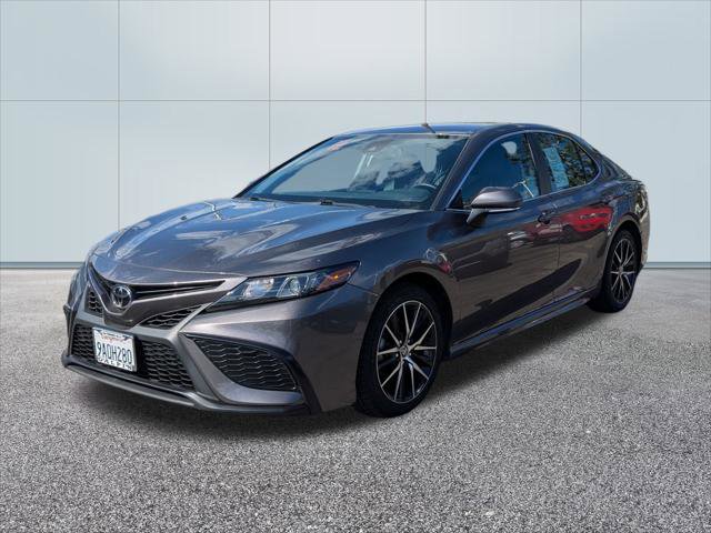 Used 2022 Toyota Camry SE