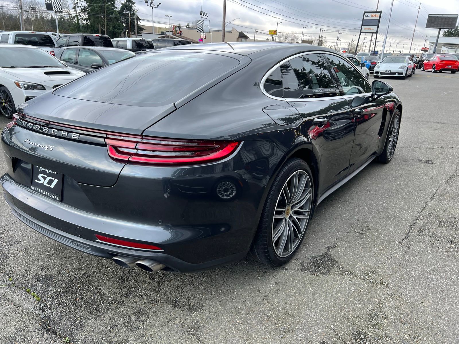 Used 2019 Porsche Panamera 4S image 5