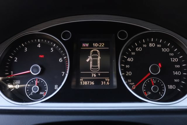 Used 2013 Volkswagen CC Sport FWD image 28