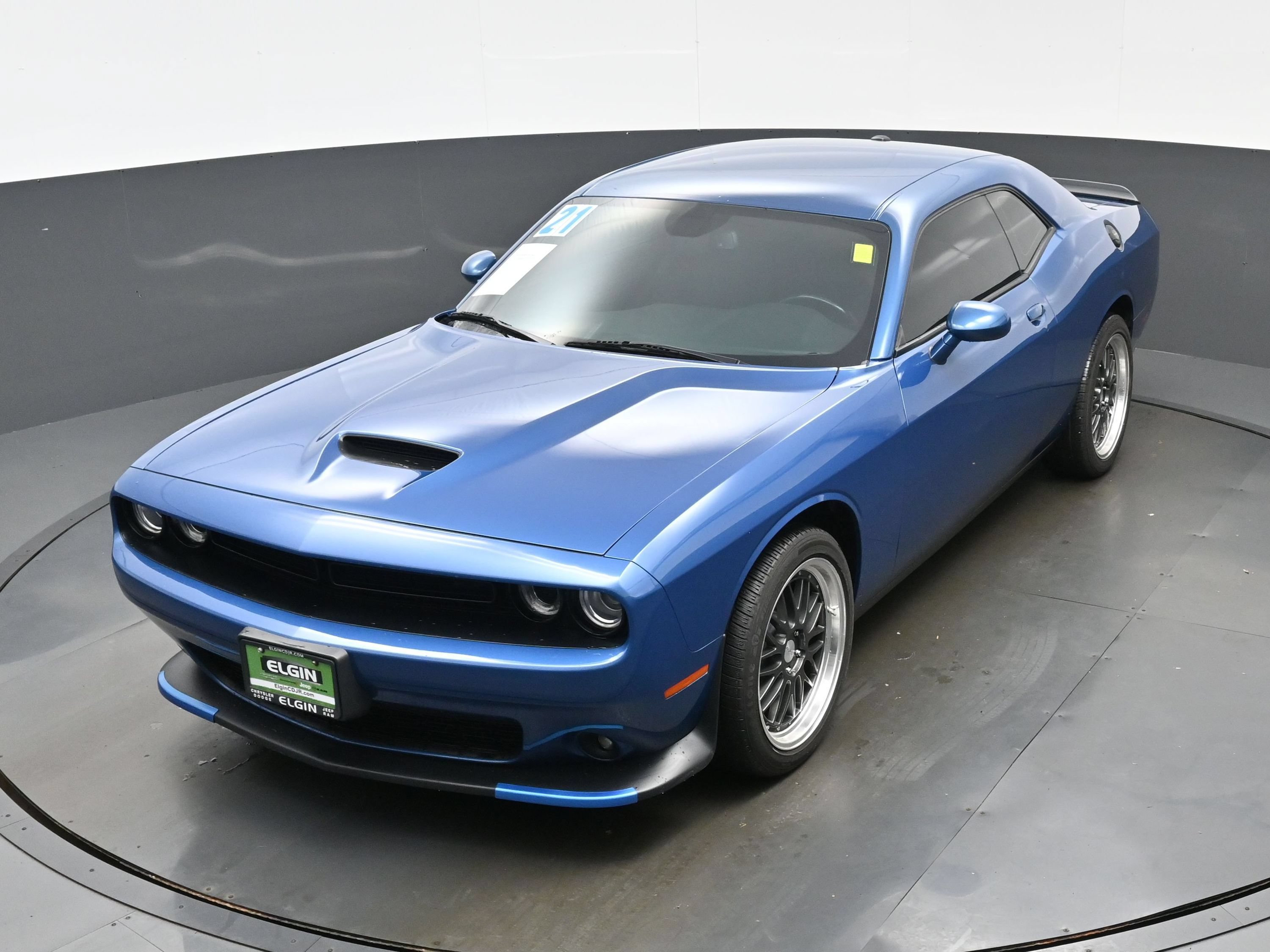 Used 2021 Dodge Challenger GT w/ Blacktop Package AWD/4WD image 34