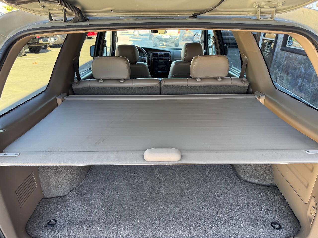 Used 2000 Toyota 4Runner Limited image 27