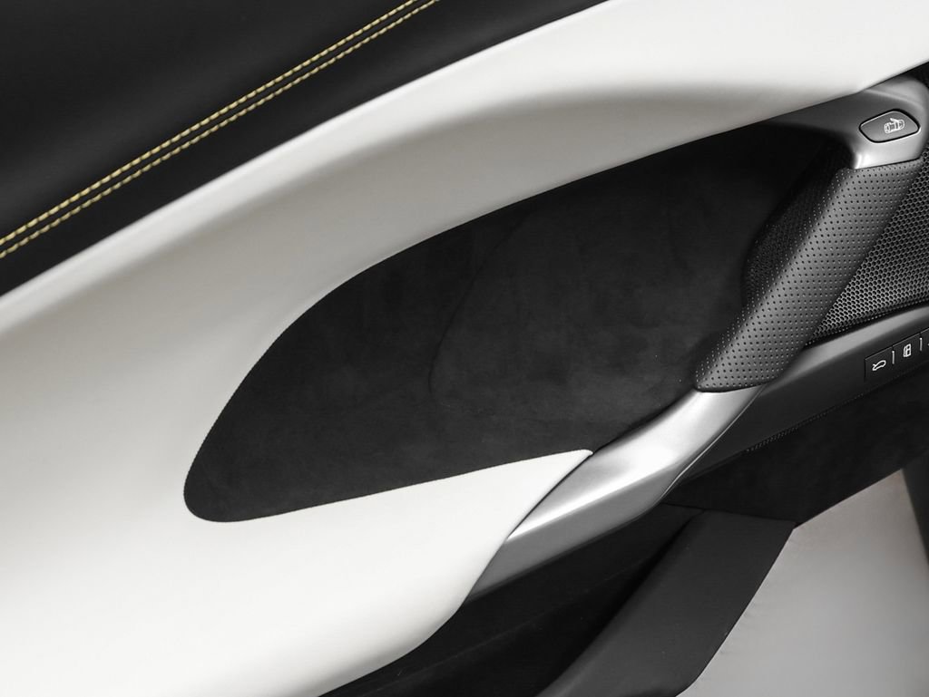 Used 2025 Ferrari 296 GTS image 66