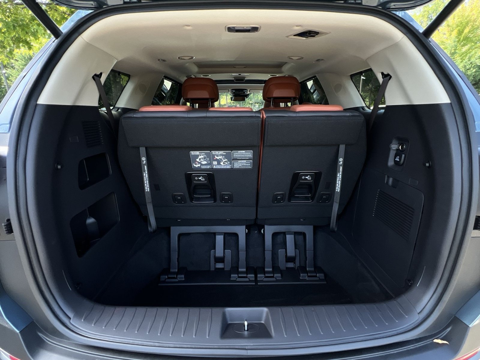 New 2027 Kia Carnival SX Prestige FWD image 34