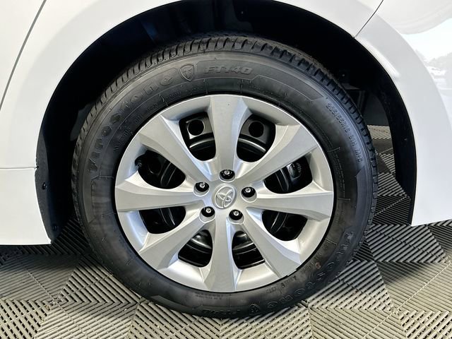 Certified 2025 Toyota Corolla LE image 30