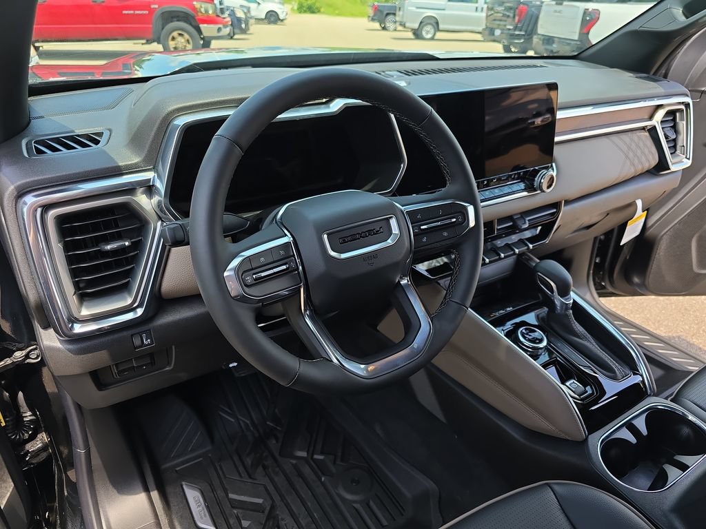 New 2026 GMC Canyon Denali AWD/4WD image 16