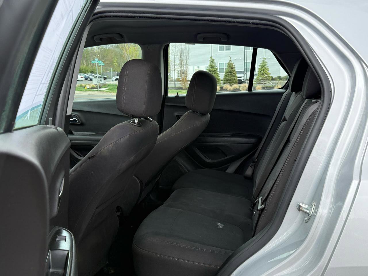 Used 2020 Chevrolet Trax LS FWD image 11