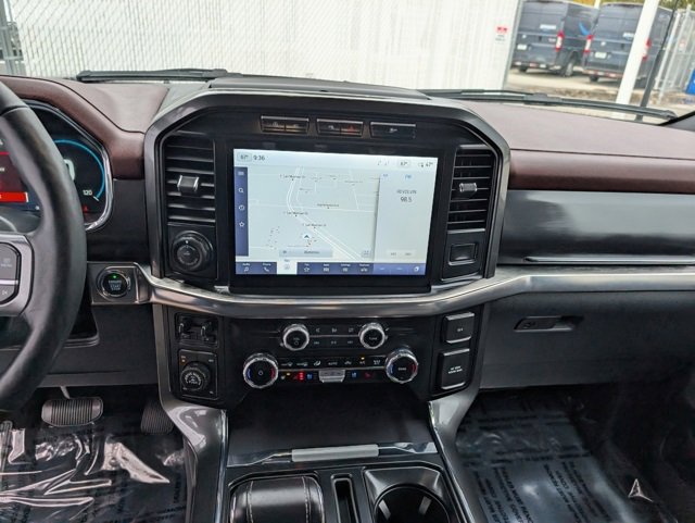 Used 2023 Ford F150 Lariat w/ Equipment Group 502A High image 5