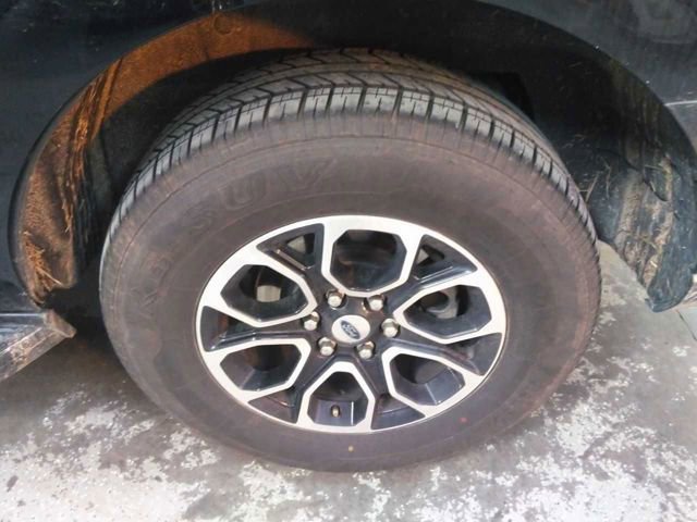 Used 2024 Ford Expedition XLT image 10