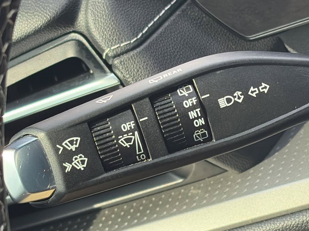 Used 2024 Chevrolet Traverse LT AWD/4WD image 10