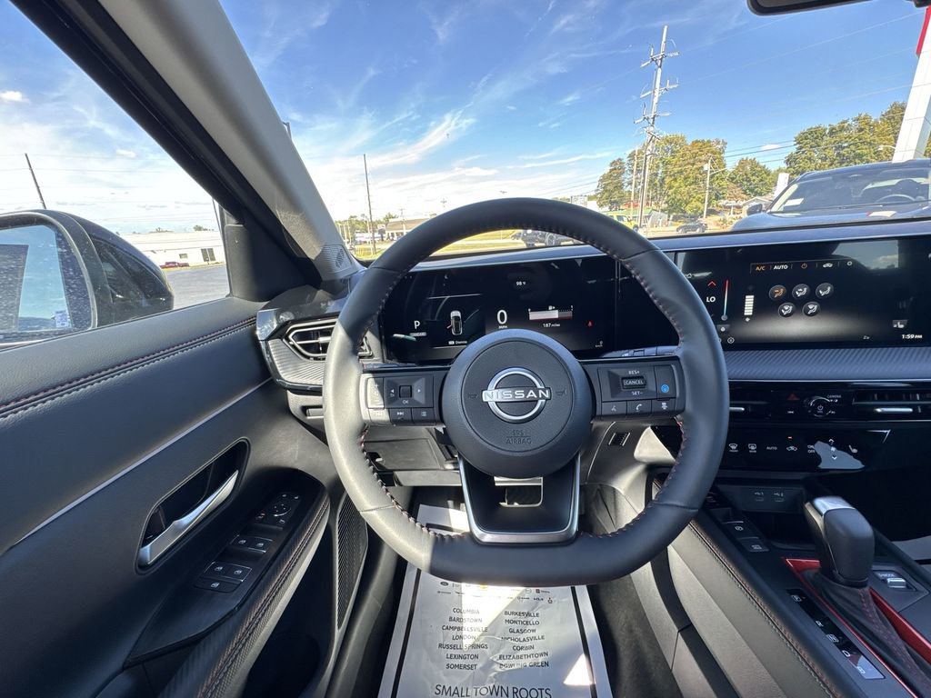 New 2026 Nissan Kicks SR w/ SR Premium Package AWD/4WD image 14