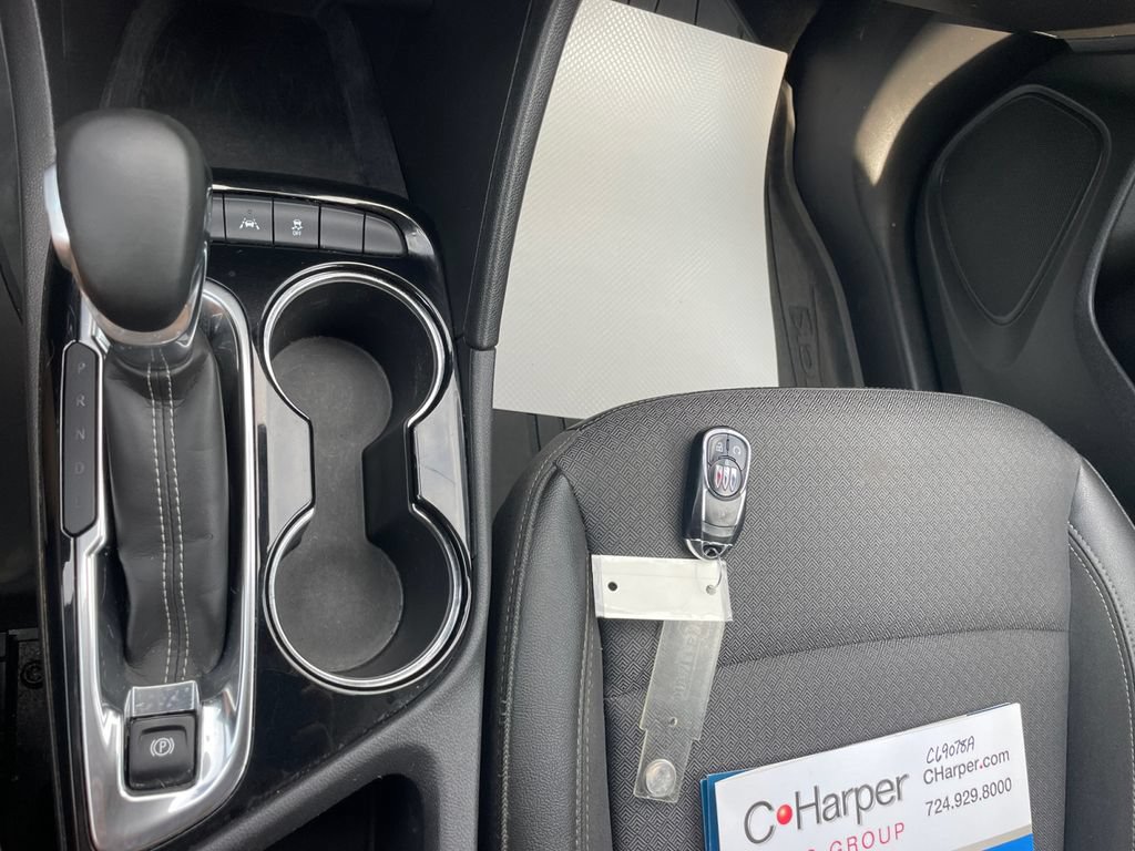Used 2025 Buick Encore GX Preferred AWD/4WD image 29