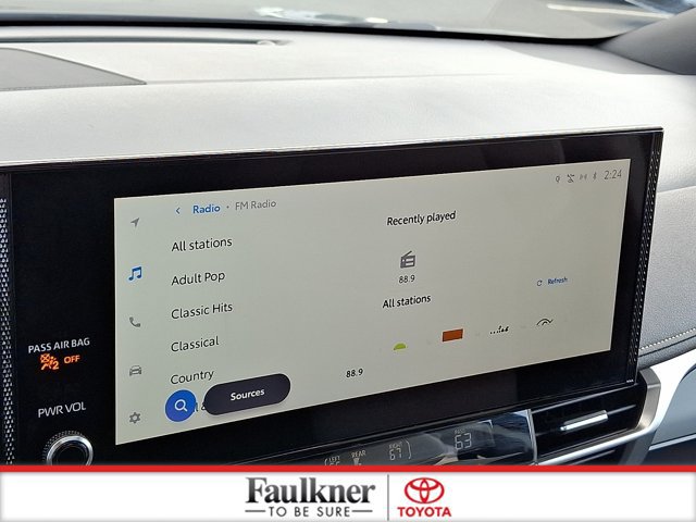 Certified 2025 Toyota Sienna XSE w/ XSE Plus Package AWD/4WD image 17