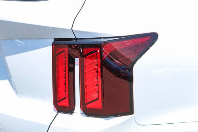 New 2024 Kia Sorento LX image 10