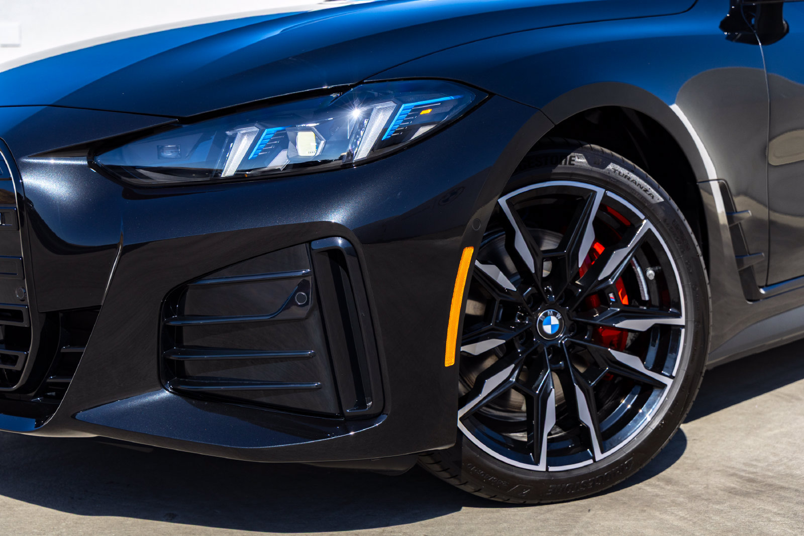 New 2026 BMW i4 M60 w/ Premium Package AWD/4WD image 10