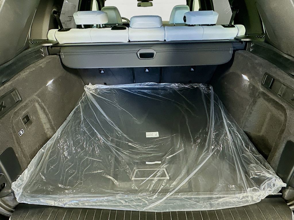 New 2026 BMW X5 xDrive40i w/ Climate Comfort Package image 34